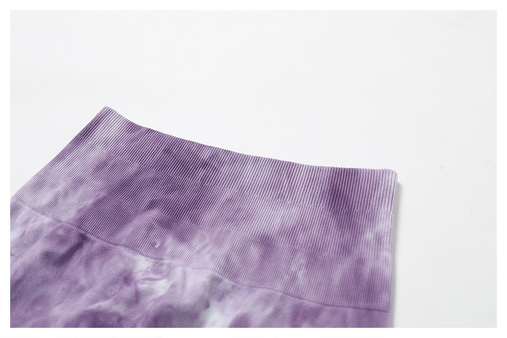 Daisy Tie Dye Shorts (Lilac)