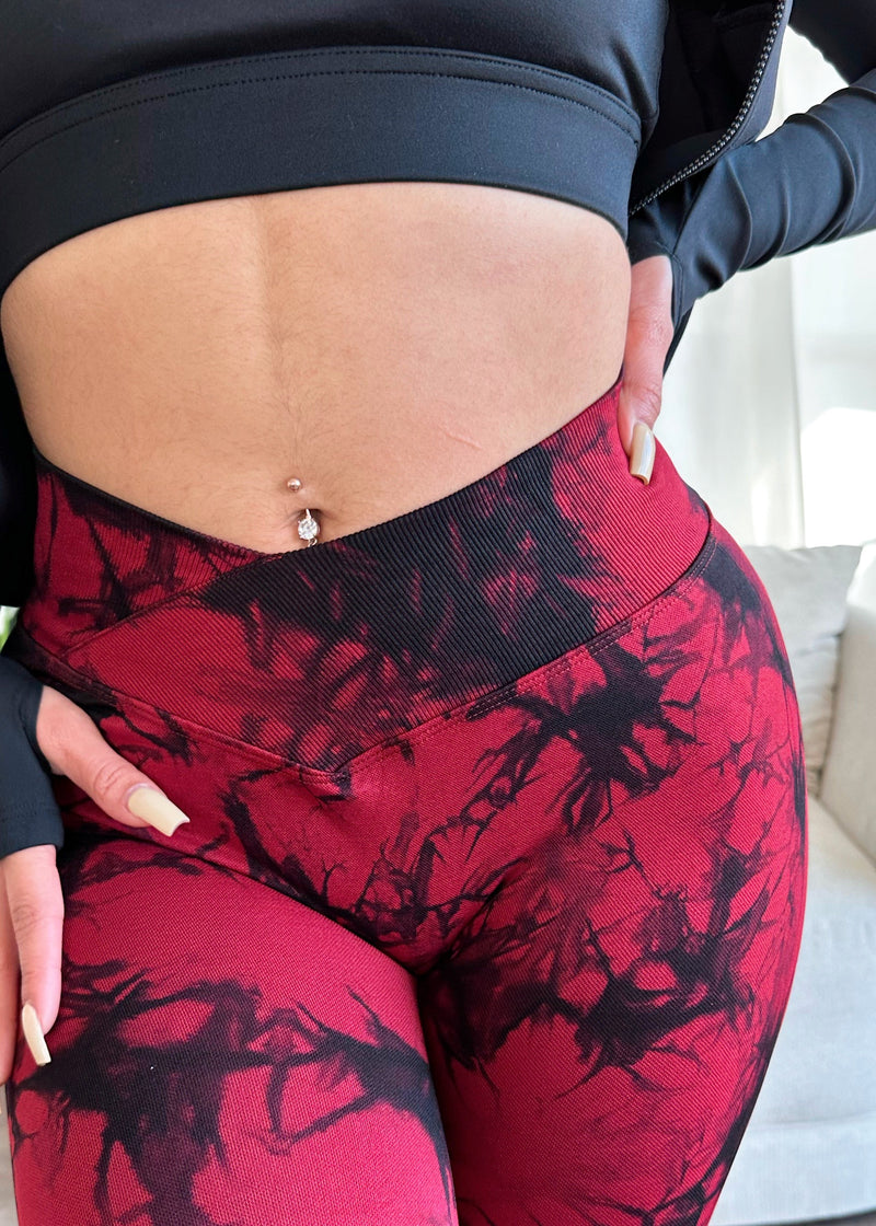 Crossover Marble Lifting Leggings (Ruby Red)