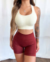 Alisa Seamless Shorts (Scarlet)