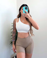 Janie Lifting Contour Shorts (Tan)