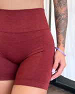 Alisa Seamless Shorts (Scarlet)
