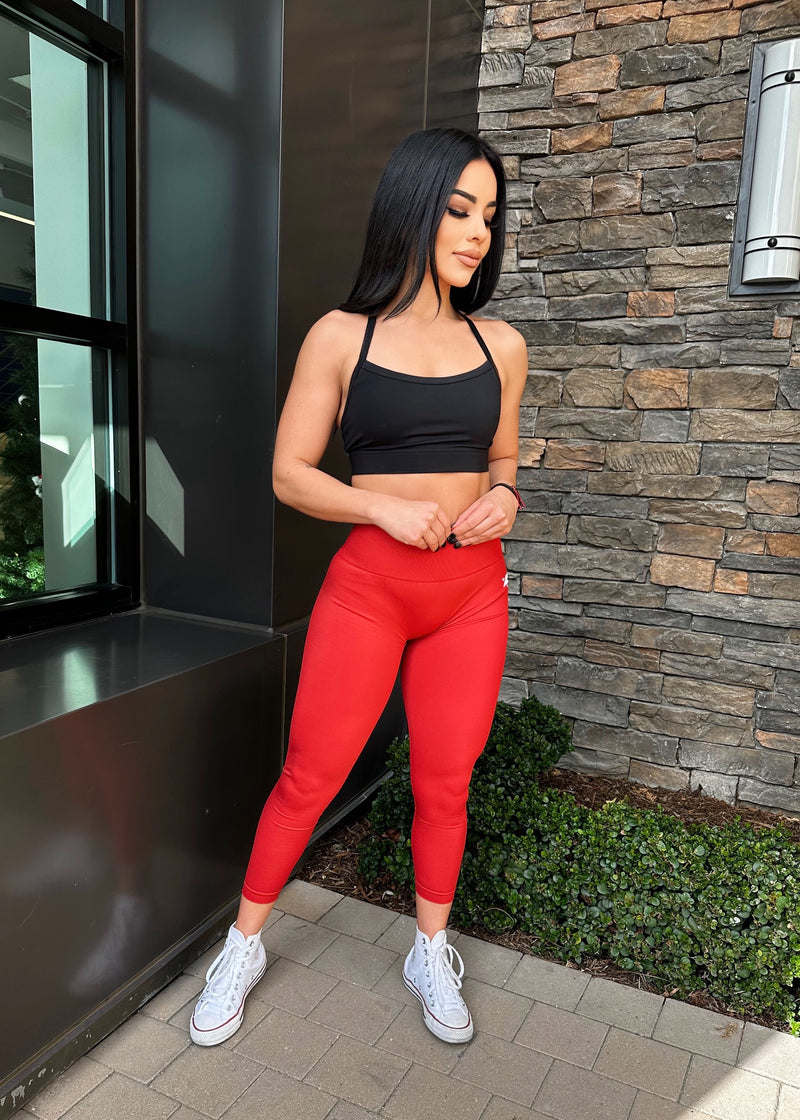 Essential Seamless Soft Leggings (Cherry)