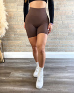 Bree Lifting Contour Shorts (Espresso)