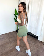 Alisa Seamless Shorts (Light Sage)