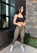 Essential Seamless Soft Leggings (Olive)