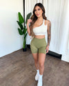 Janie Lifting Contour Shorts (Sage)