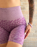 Seamless Leopard Shorts (Lilac)