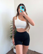 Alisa Seamless Shorts (Black)